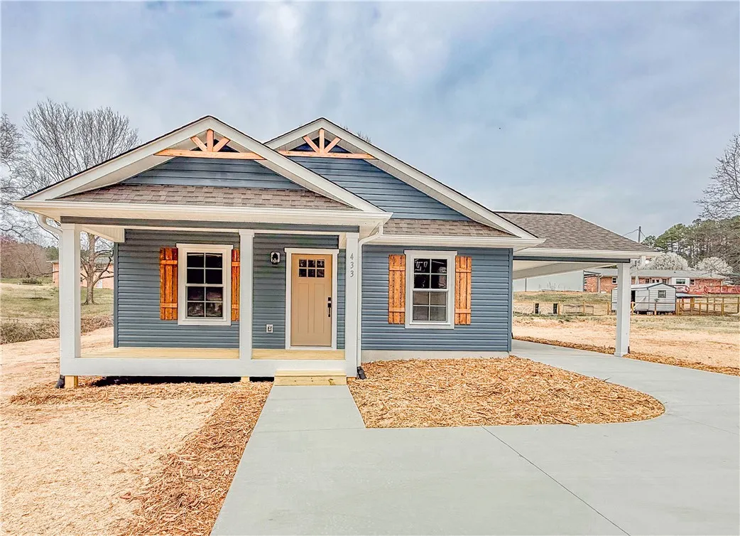 Property image 2 at 433 Forest Acres Circle, Walhalla, SC 29691