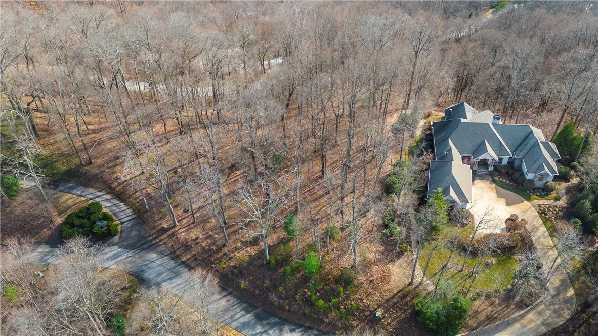 101 Upper Ridge Way