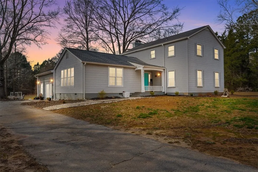 Property image 2 at 111 Canterbury Trail, Fountain Inn, SC 29644