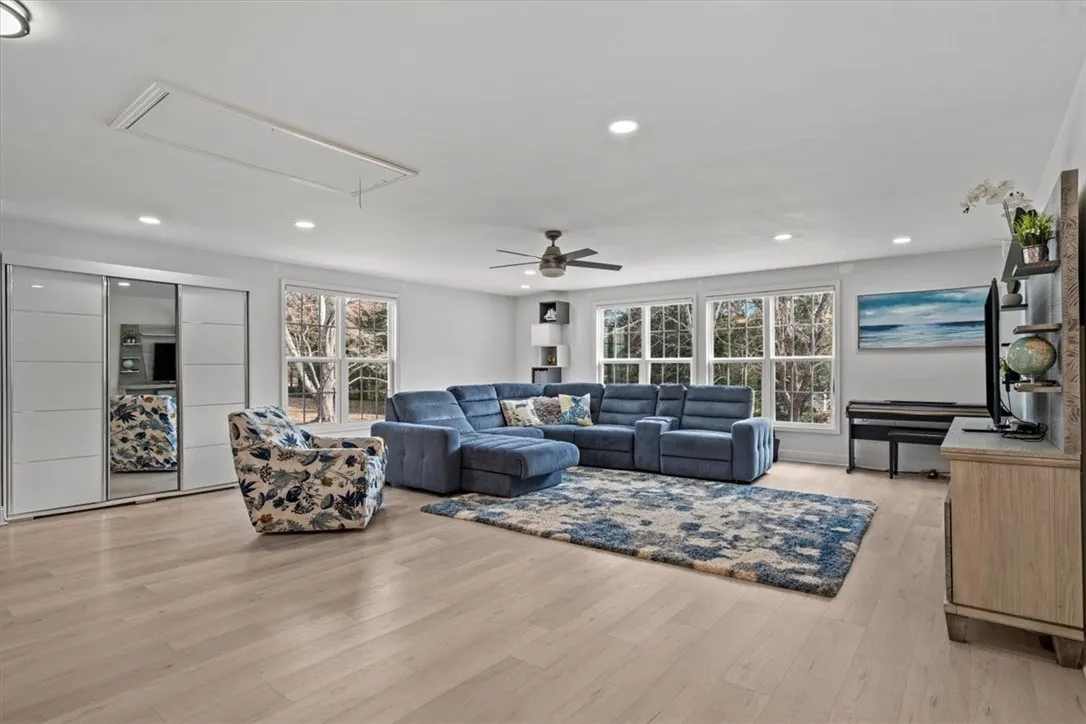 Property image 4 at 111 Canterbury Trail, Fountain Inn, SC 29644