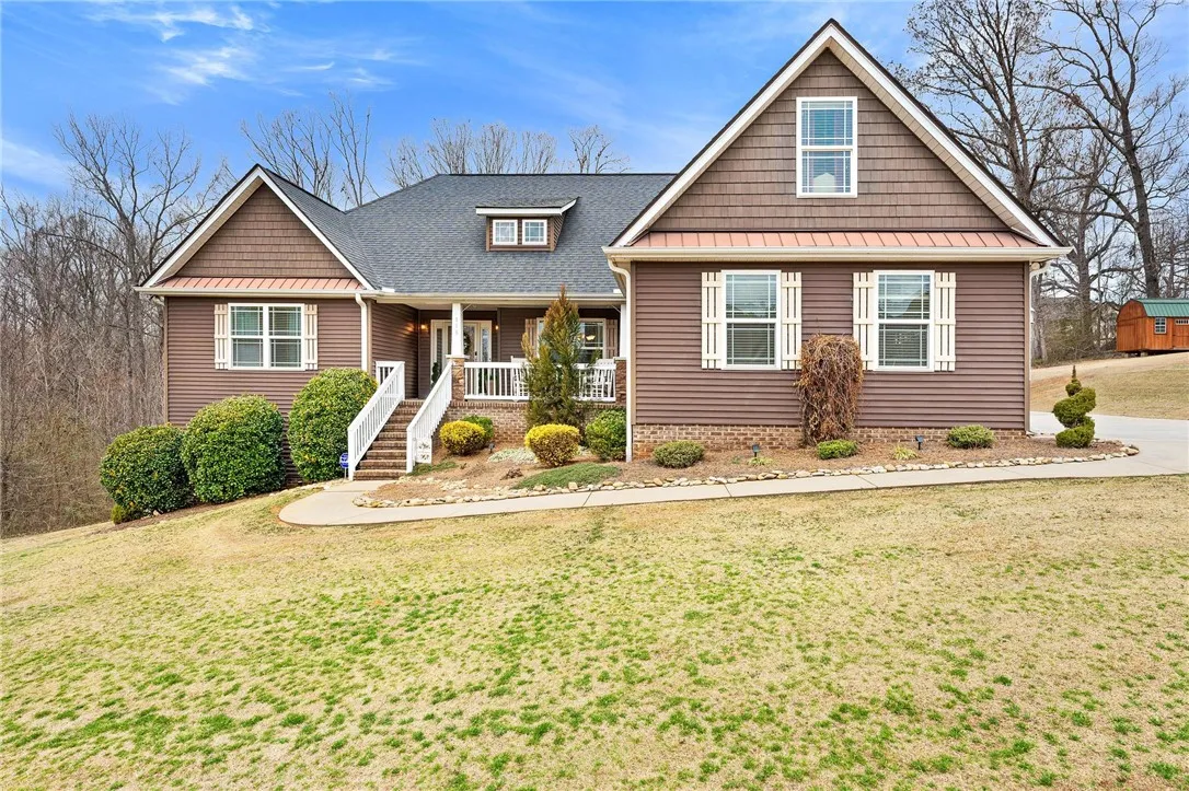 Property image 2 at 118 Still Creek Court, Easley, SC 29640