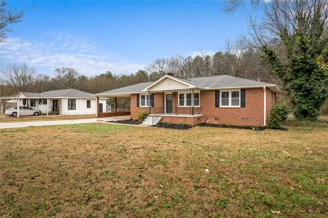 Property image 2 at 3892 Seminole Avenue, Anderson, SC 29626