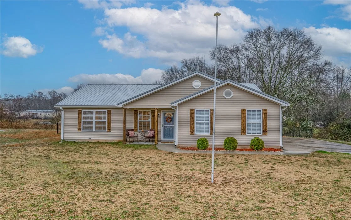 119 Chicoma Drive