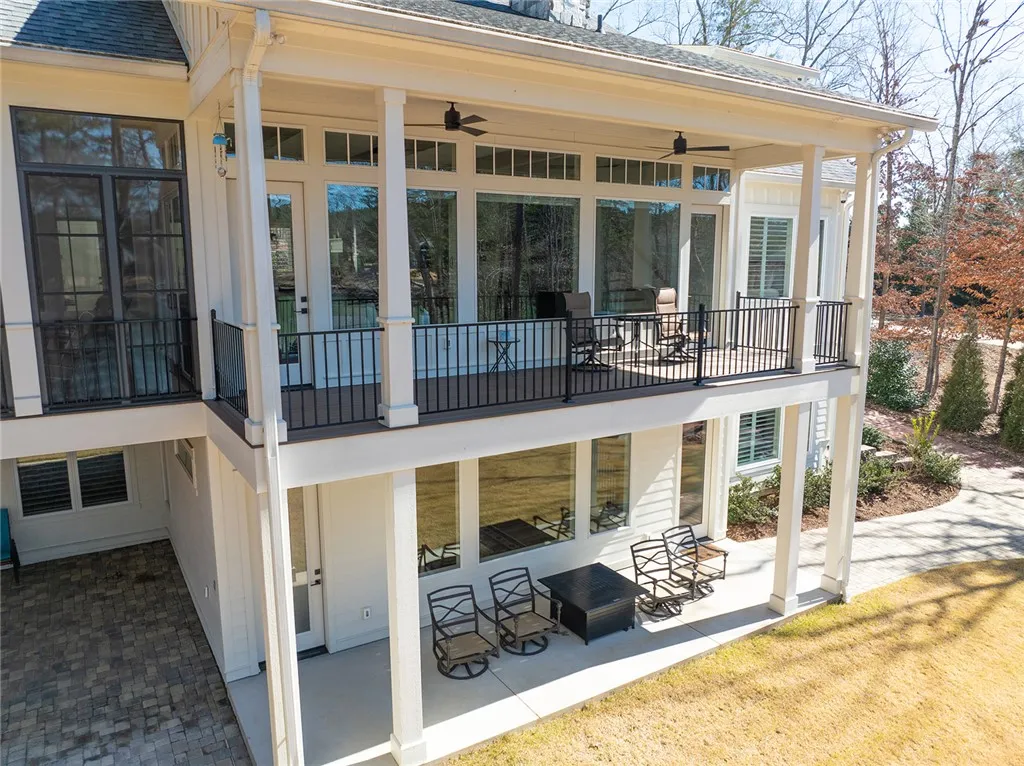 Property image 4 at 516 Pointe West Drive, Seneca, SC 29672
