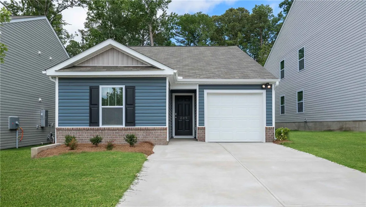 209 Licklog Court
