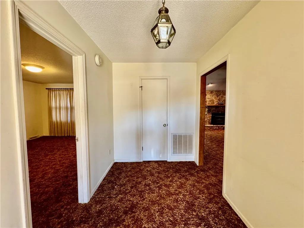 Property image 3 at 202 Woodoak Drive, Anderson, SC 29621