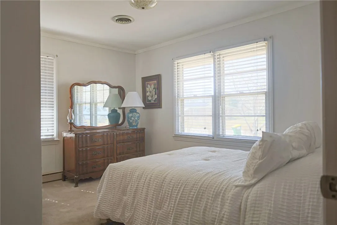 Property image 3 at 102 Jones Circle, Iva, SC 29655