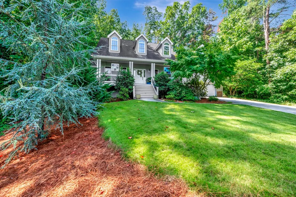 15 Westwind Court