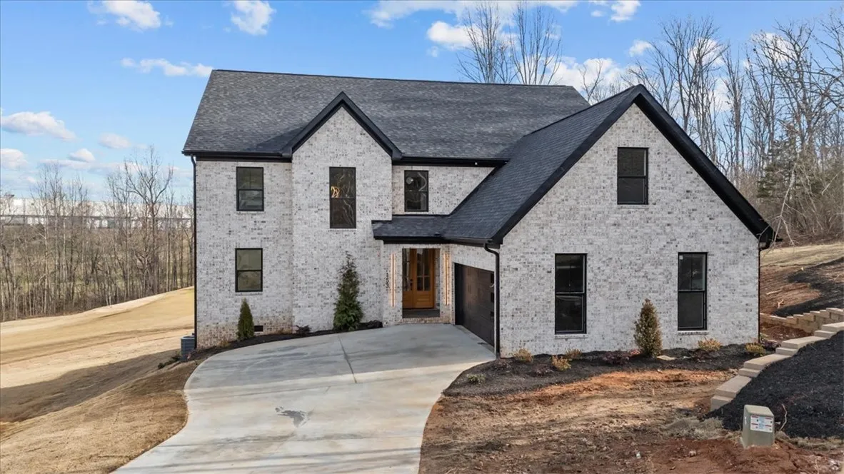 Property image 2 at 153 Turnberry Road, Anderson, SC 29621