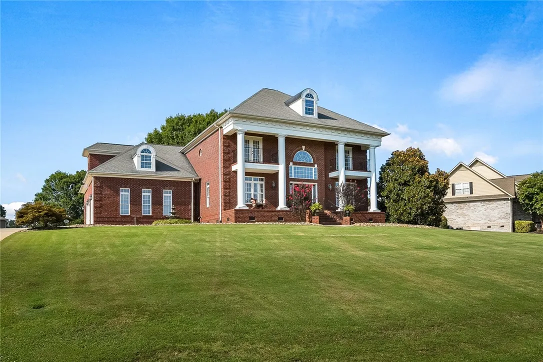 Property image 2 at 203 Vinings Crossing, Belton, SC 29627