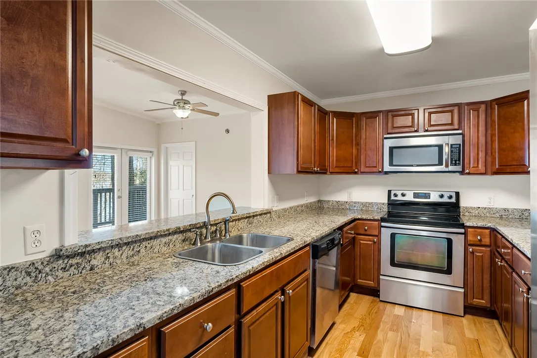 Property image 5 at 350 Lynch Lane, Seneca, SC 29678