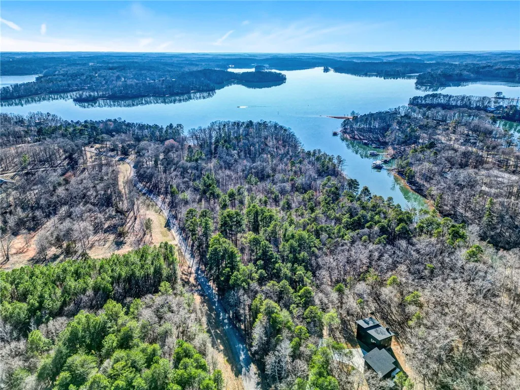 Property image 3 at 10 Osceola Trail, Fair Play, SC 29643