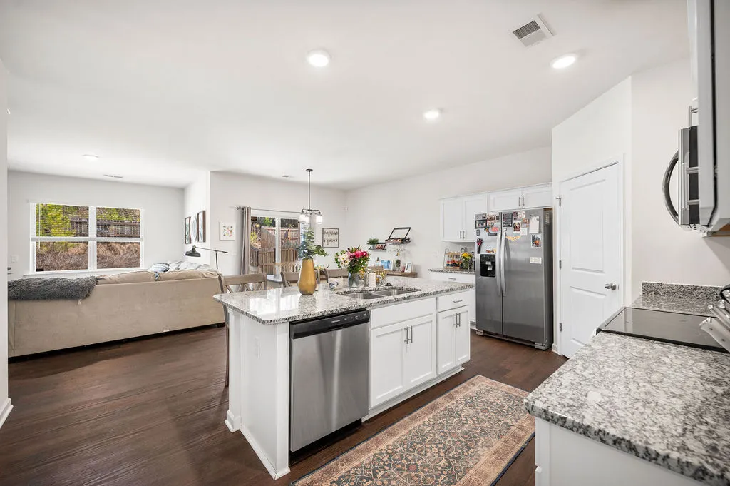 Property image 2 at 14 Karkinnen Court, Pendleton, SC 29670