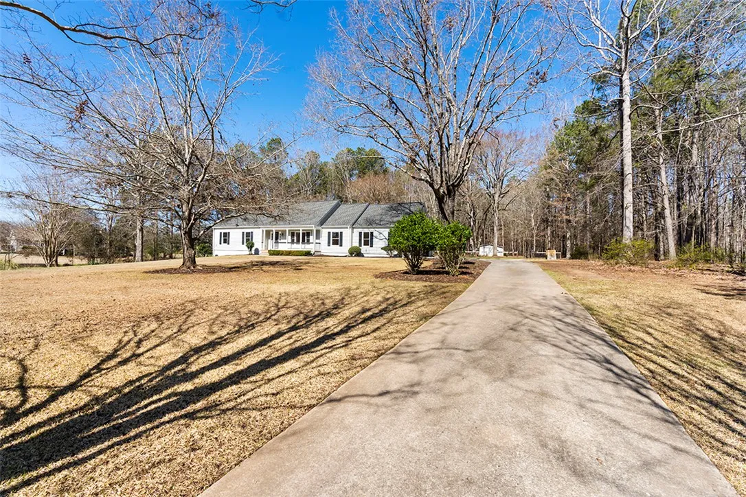 Property image 2 at 110 Wagon Tree Lane, Greenwood, SC 29646