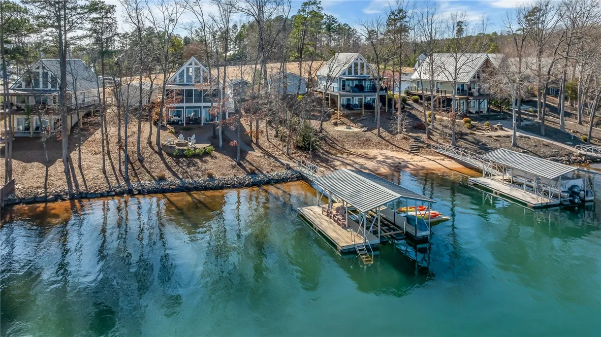 Property image 1 at 1142 Meares Drive, Seneca, SC 29672