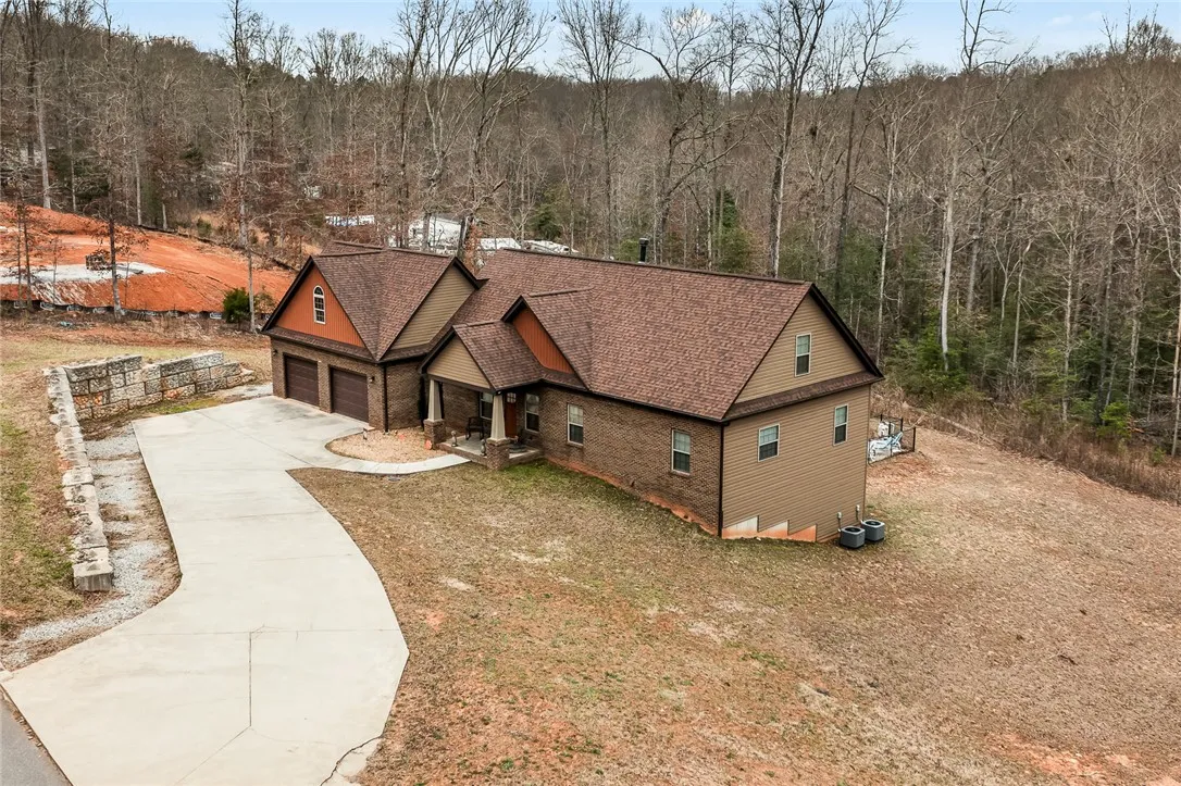 Property image 2 at 321 Teakwood Drive, Easley, SC 29640