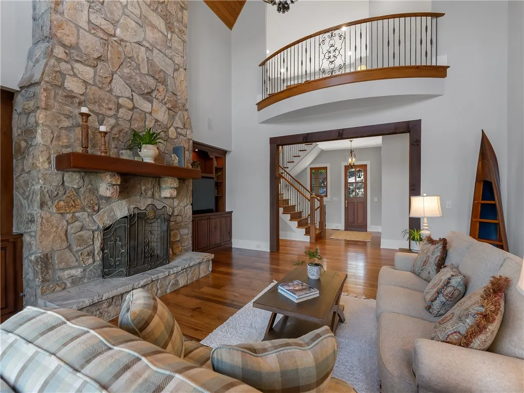 Property image 5 at 213 Jocassee Point Road, Salem, SC 29676