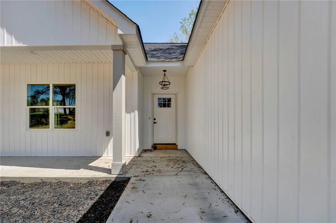 Property image 3 at 203 Castlebrook Drive, Walhalla, SC 29691