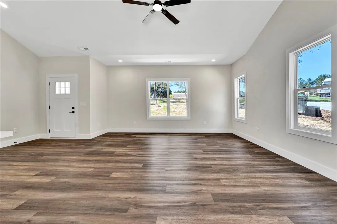 Property image 5 at 203 Castlebrook Drive, Walhalla, SC 29691