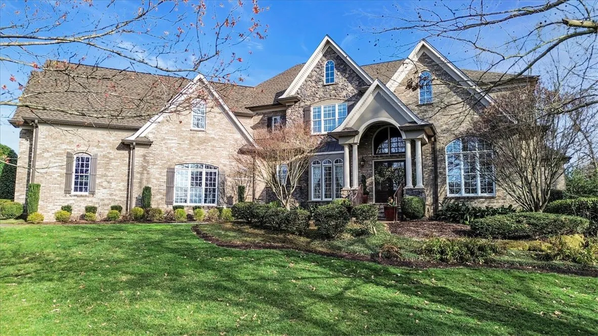 100 Tallulah Terrace