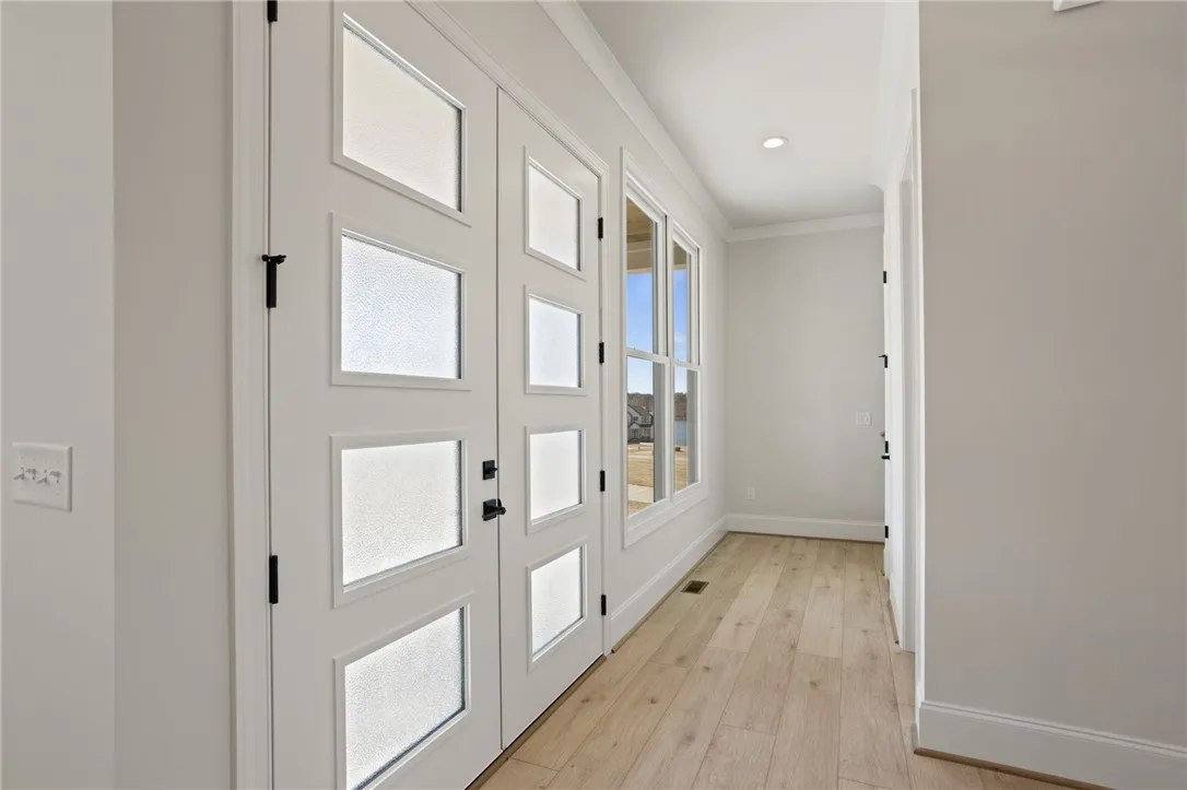 Property image 3 at 528 Rosedale Way, Seneca, SC 29672