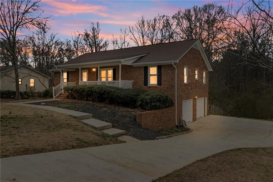 Property image 3 at 400 Quail Run Circle, Fountain Inn, SC 29644