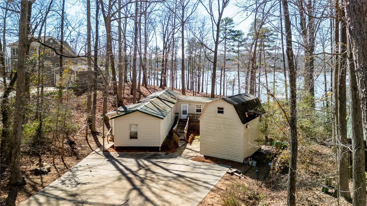 Property image 2 at 194 Port Bass Drive, Fair Play, SC 29643