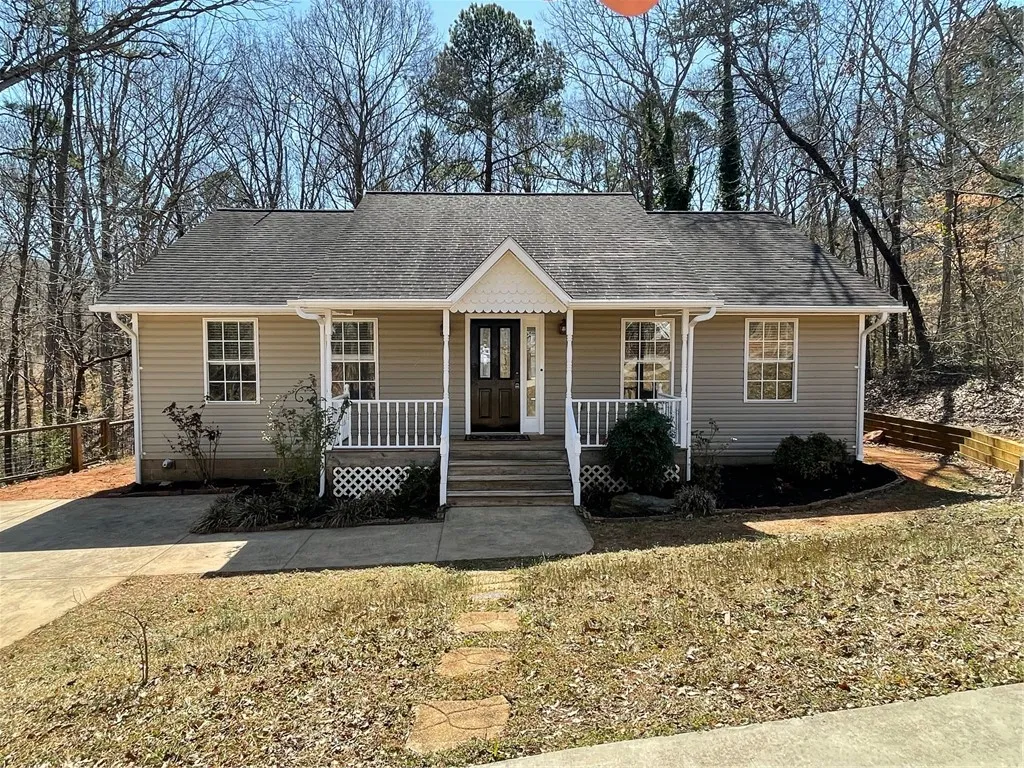 426 Arrowhead Drive