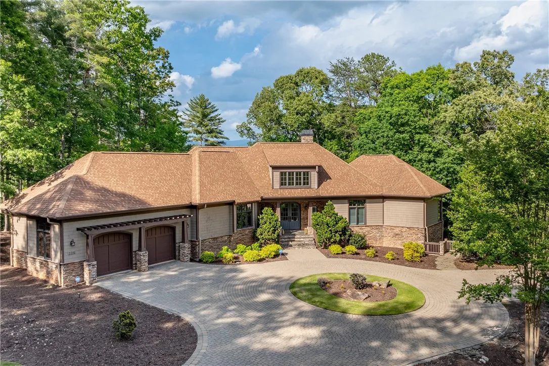 104 Sweetshrub Way