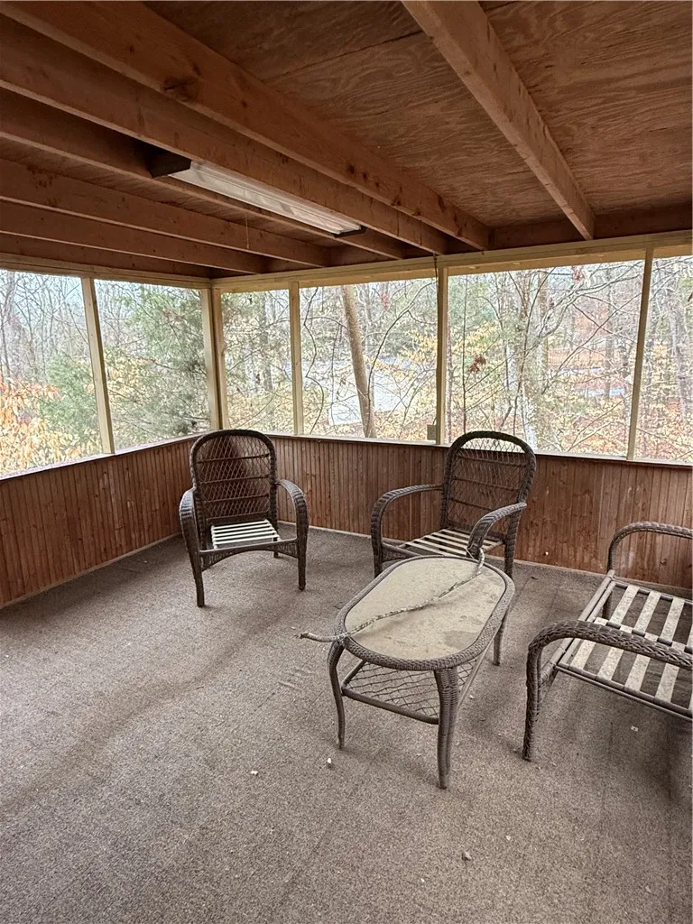 Property image 5 at 20 Crystal Lake Court, Abbeville, SC 29620