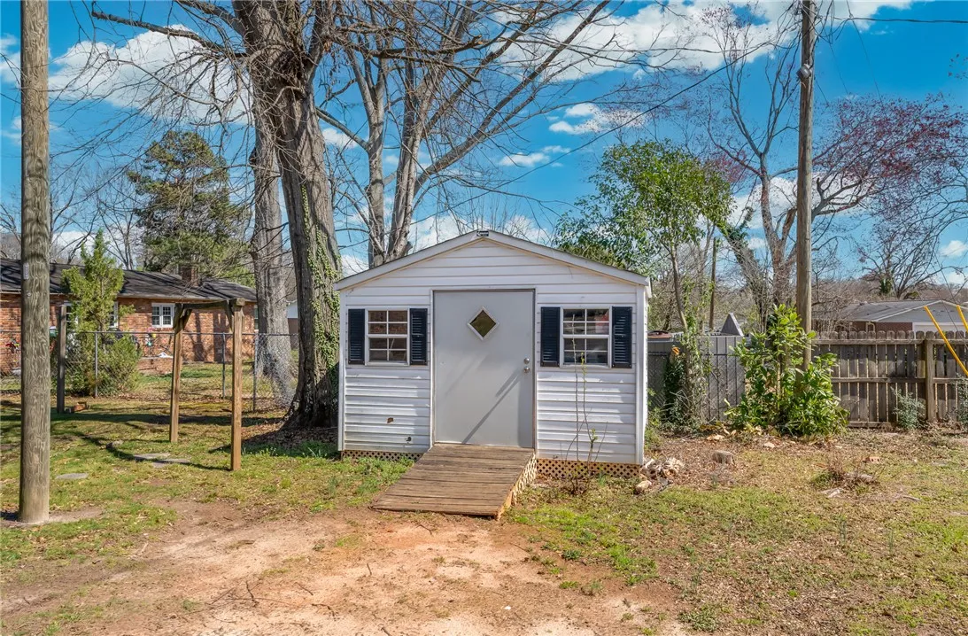 Property image 3 at 402 Harden Road, Anderson, SC 29621