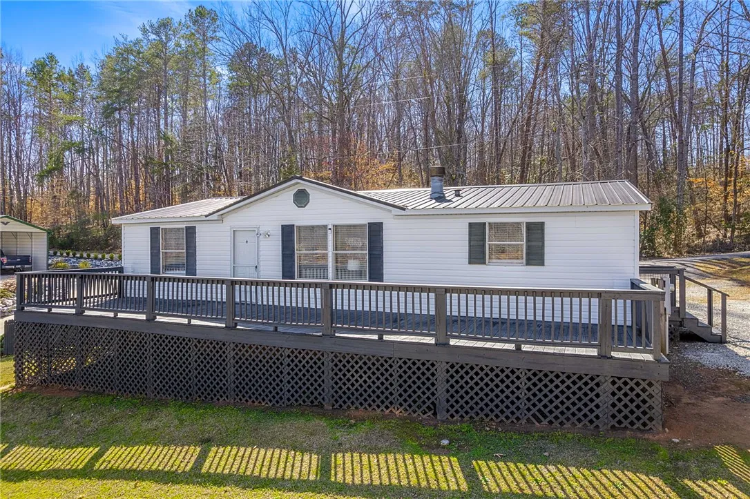 Property image 3 at 110 Holt Drive, Iva, SC 29655