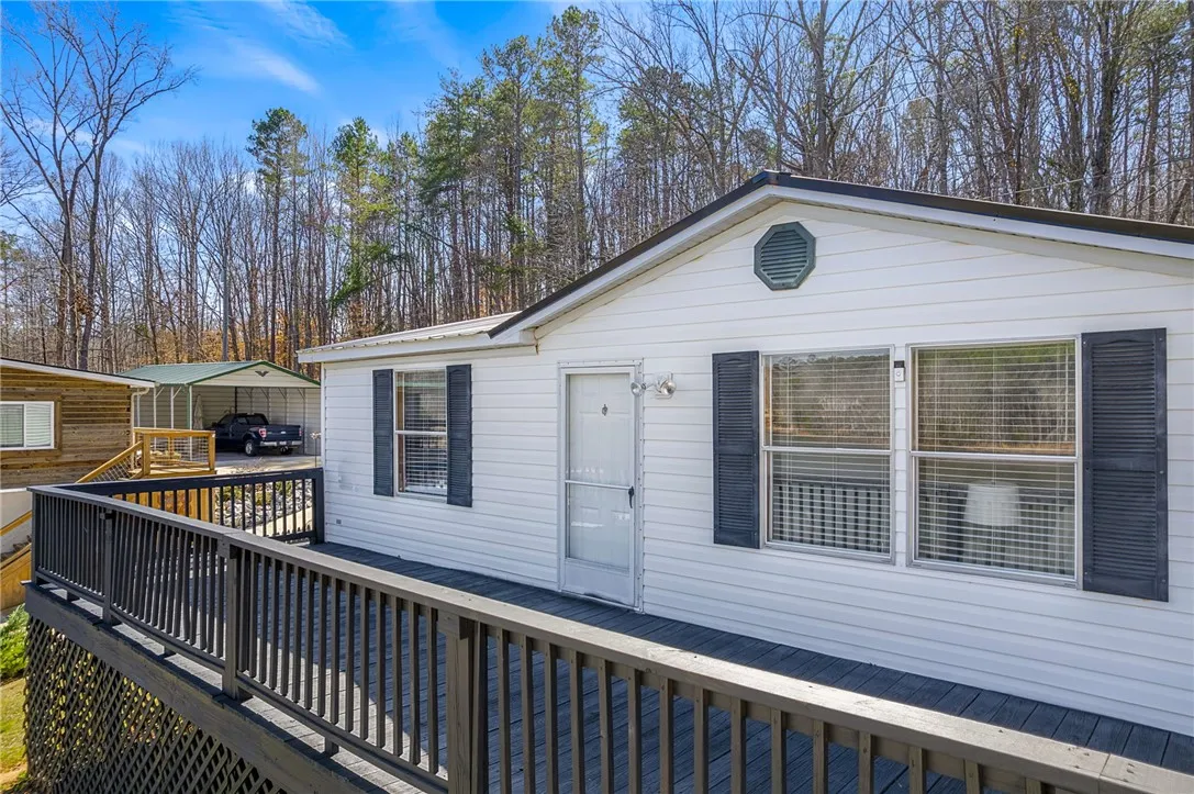 Property image 4 at 110 Holt Drive, Iva, SC 29655