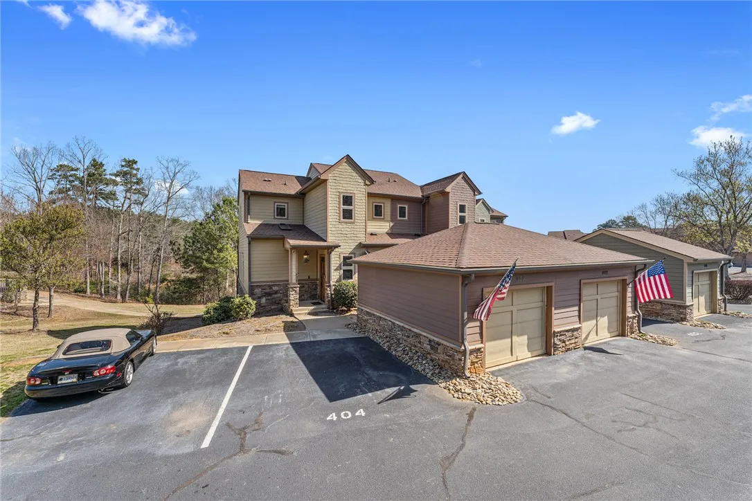 Property image 2 at 404 Sunset Point Drive, West Union, SC 29696