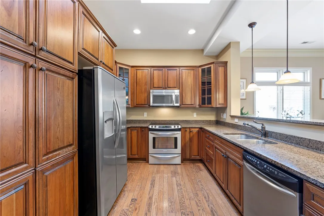 Property image 3 at 404 Sunset Point Drive, West Union, SC 29696