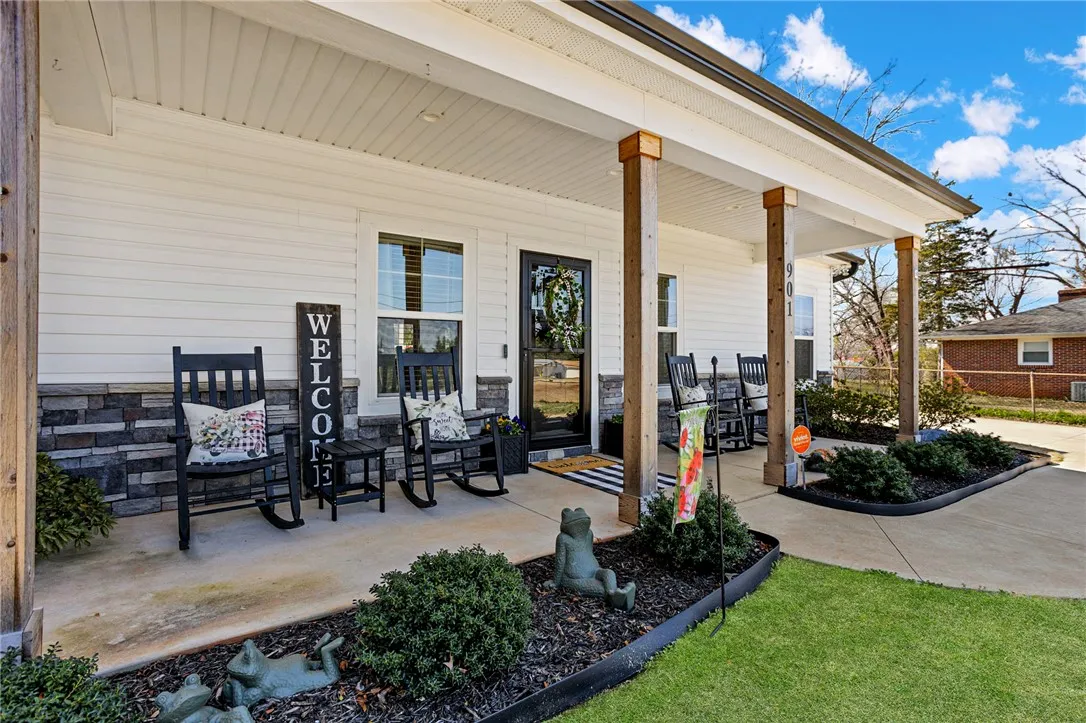 Property image 2 at 901 W Shockley Ferry Road, Anderson, SC 29626