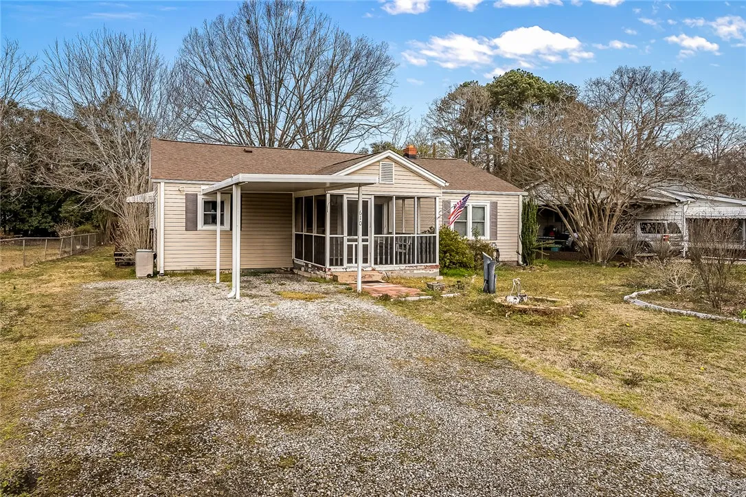 Property image 2 at 610 Palmer Street, Anderson, SC 29626