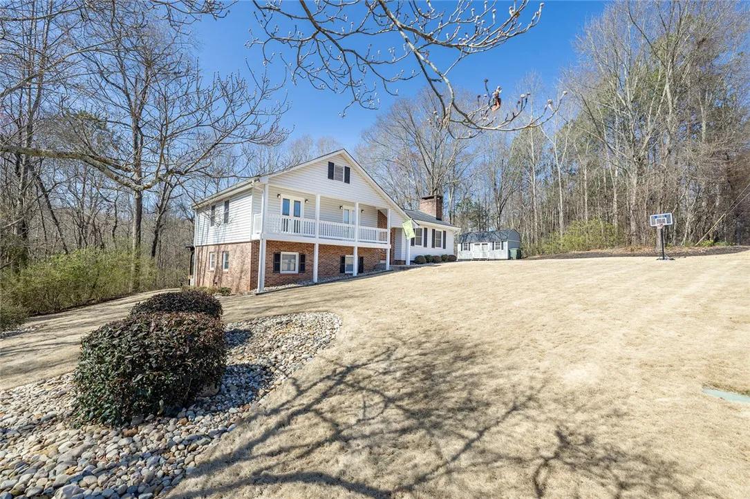 Property image 3 at 404 S Old Mill Road, Seneca, SC 29678
