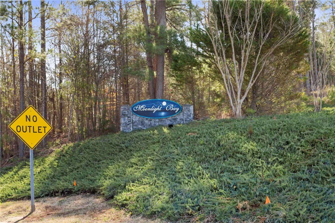 Property image 2 at 122 Moonlight Drive, Fair Play, SC 29643