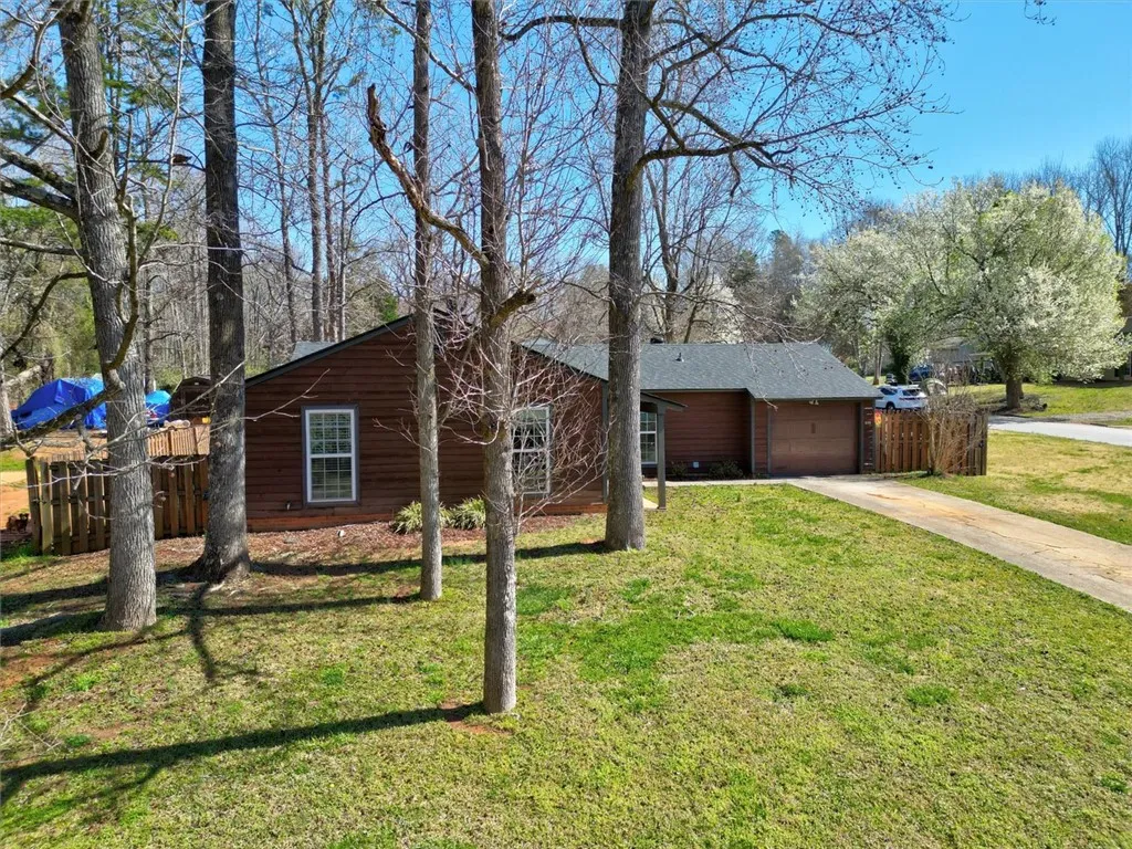 Property image 2 at 500 Cardington Avenue, Piedmont, SC 29673