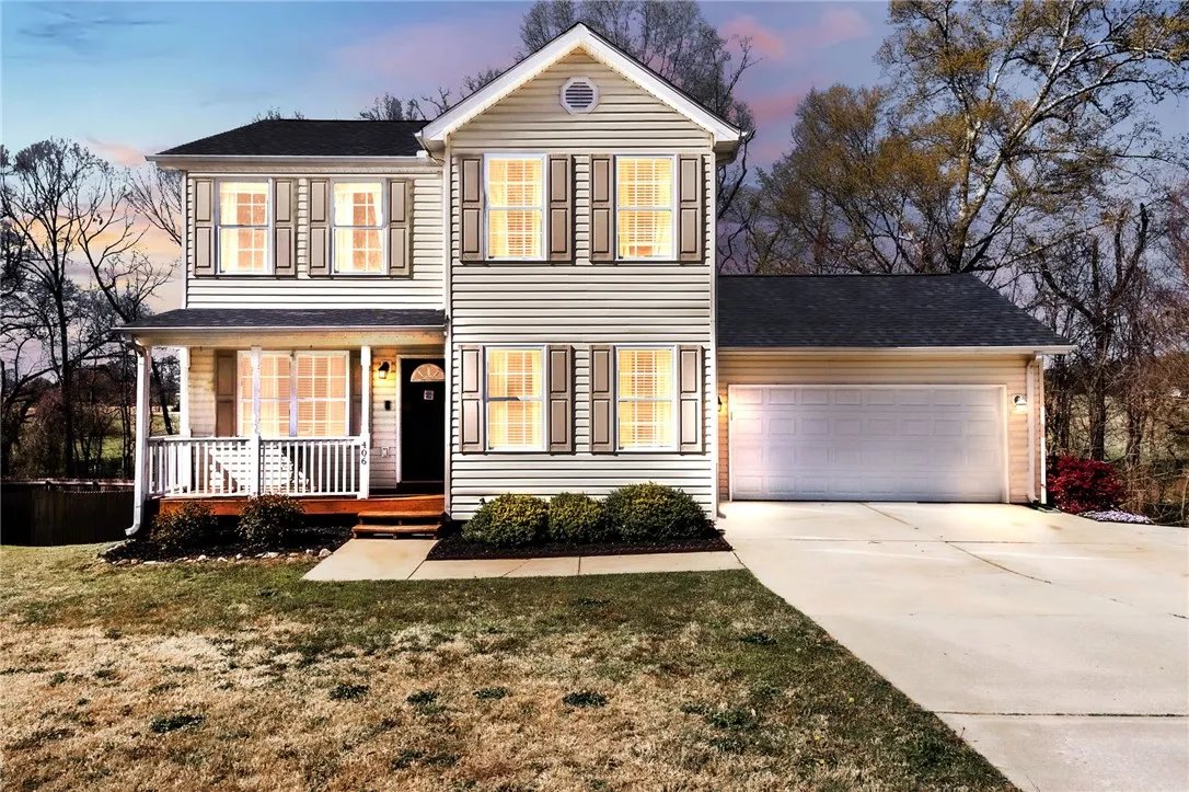 406 Hunters Lane