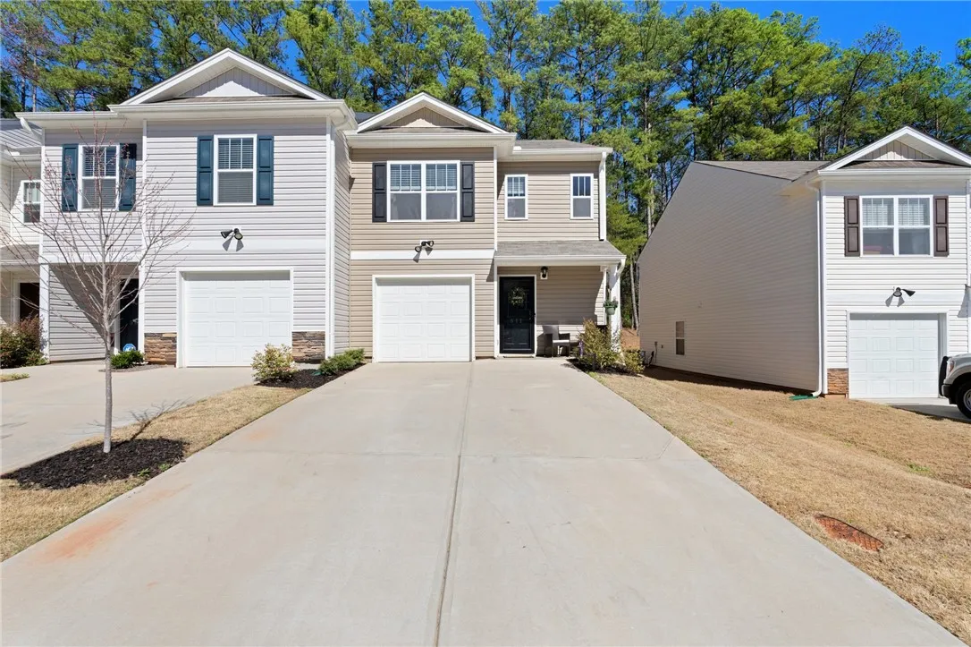 511 Oakmont Valley Trail