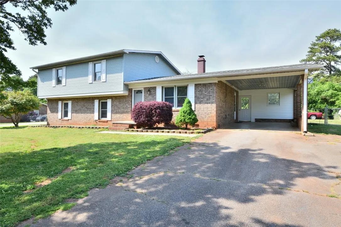 102 Meadow Drive