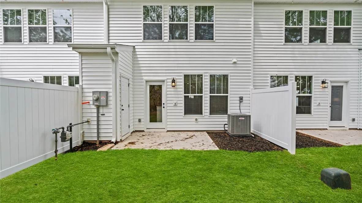 Property image 3 at 536 Harebell Way, Greenville, SC 29617