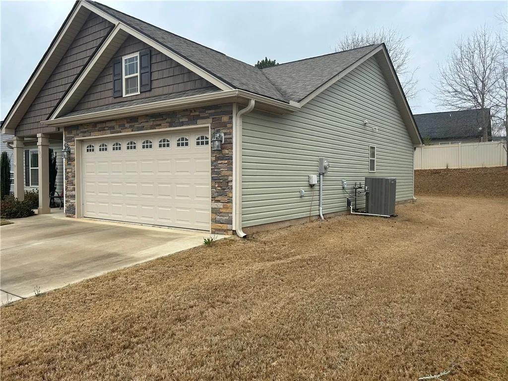 Property image 3 at 205 Eagle Circle, Anderson, SC 29626
