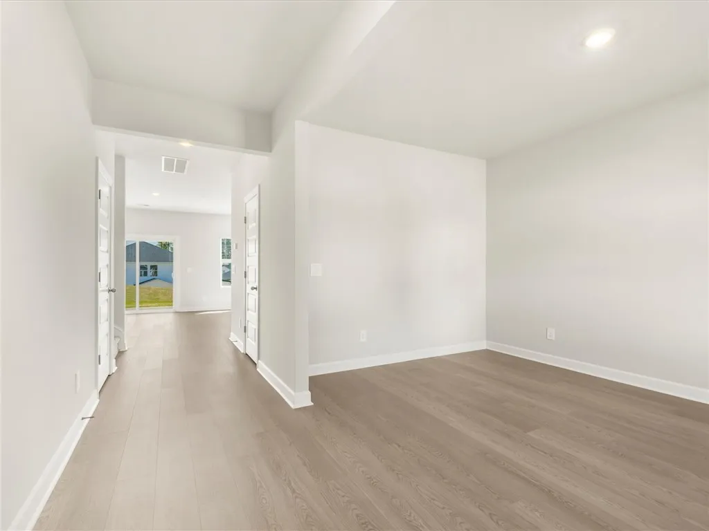 Property image 3 at 214 Maxwell Drive, Easley, SC 29642