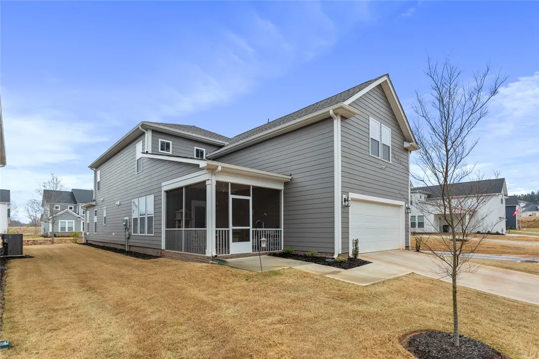Property image 4 at 108 Founders Boulevard, Central, SC 29630