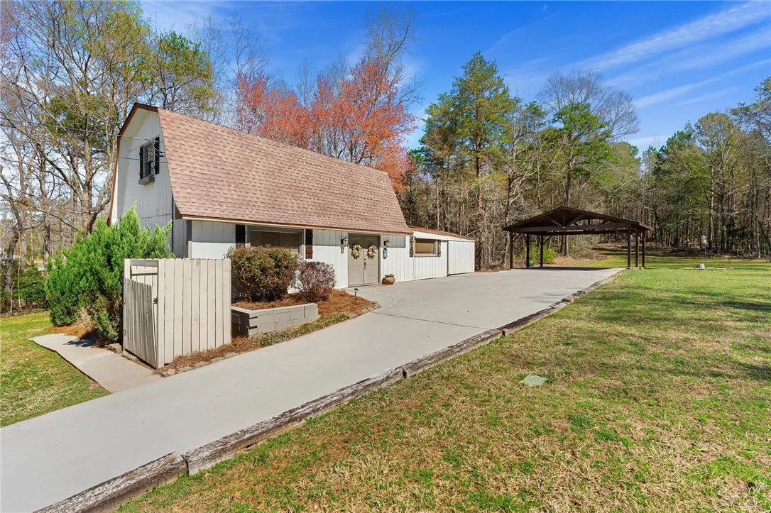 Property image 5 at 170 Collins Road, Lavonia, GA 30553