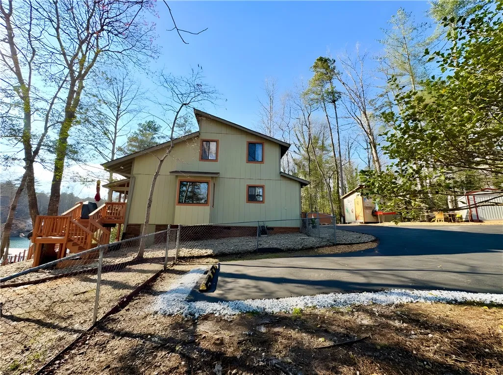 Property image 2 at 627 Lake Drive, Salem, SC 29676