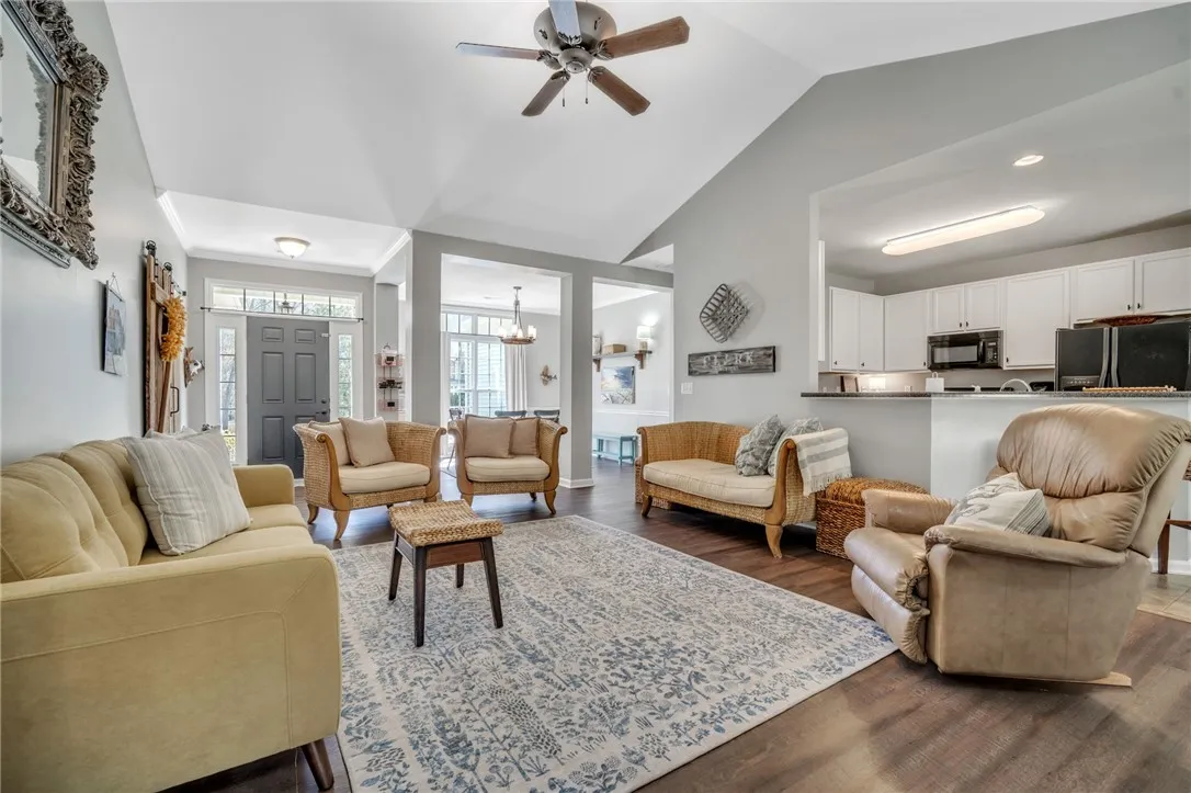 Property image 3 at 111 Pleasant Woods Road, Piedmont, SC 29673